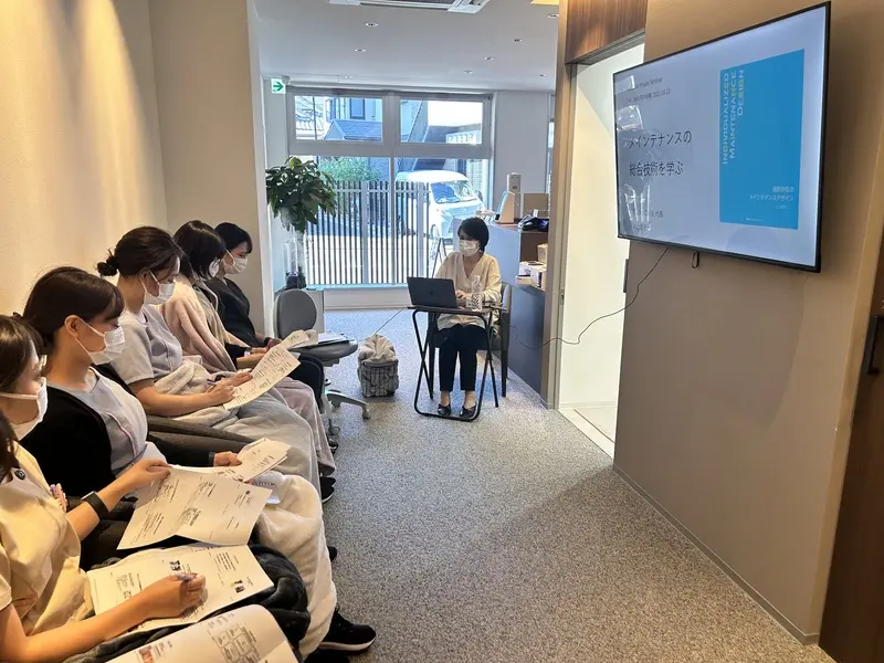 院内研修の様子02（外部講師による実技指導）