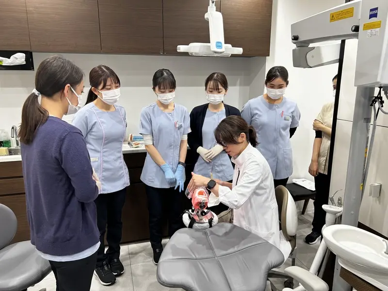 院内研修の様子15（外部講師による実技指導）