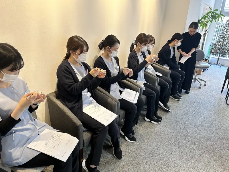 院内研修の様子21（外部講師による実技指導）